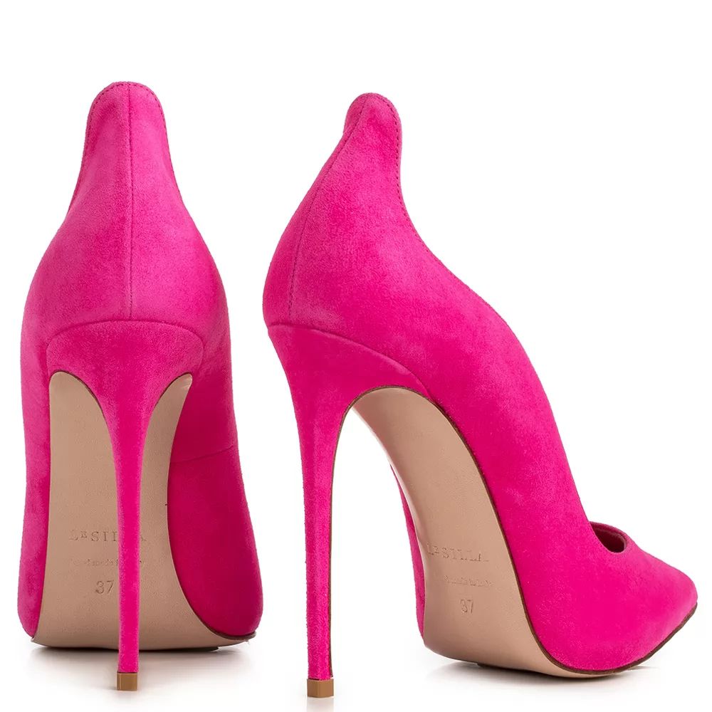 Велюровые туфли на каблуке