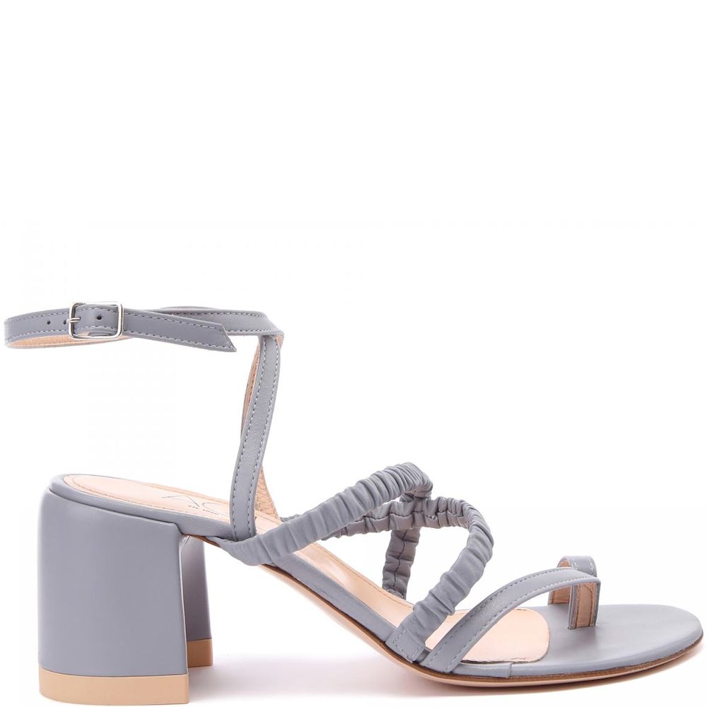 Кожаные босоножки