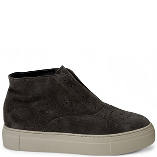 Замшевые кеды